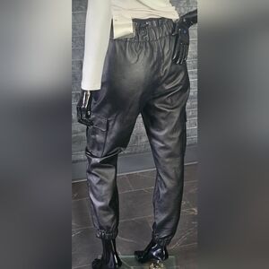 Joggers Faux Leather by Kancan XL